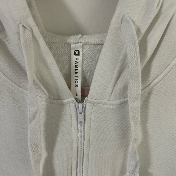Fabletics 1/4 Zip - Picture 3 of 4